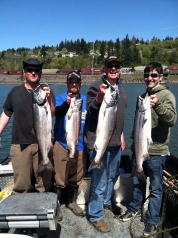 Rotten Chum Guide Service Skykomish River 354x475